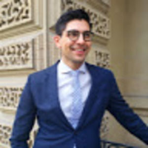 Meet your Posher, Junaid